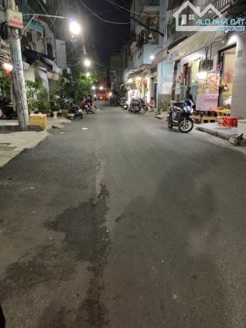 Bán nhà hẻm 168 Lê Thị Bạch Cát, ngang 5,1m, dài 17m, chỉ 9,2 tỷ