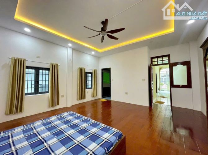 bán nhà 1 trệt 2 lầu 4pn hướng ĐN 5.6 tỷ cách trung tâm 3km đường Hải Đức, nhận ký gửi