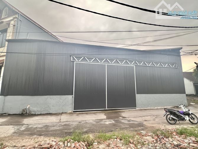 470m kho xưởng riêng biệt Vạn Phúc cần cho thuê, container đỗ gần, giá 50k/m
