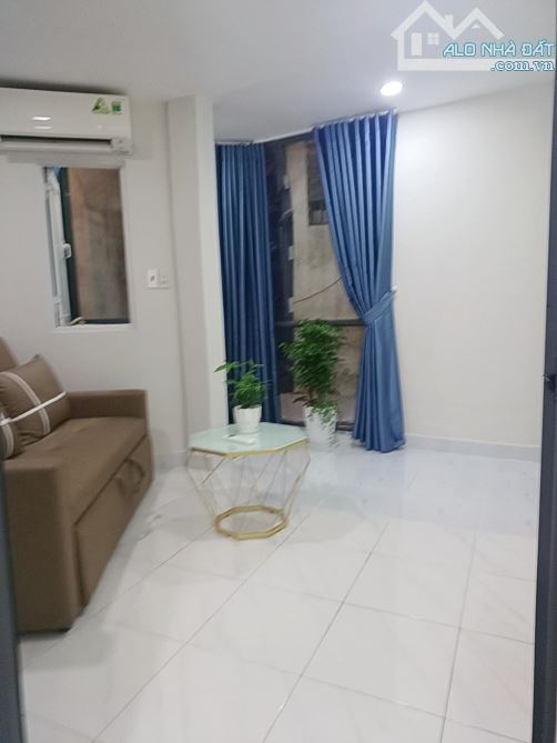 HOÀNG VĂN THỤ - PHÚ NHUẬN - 3 TẦNG - 11M2 - 2.5 TỶ