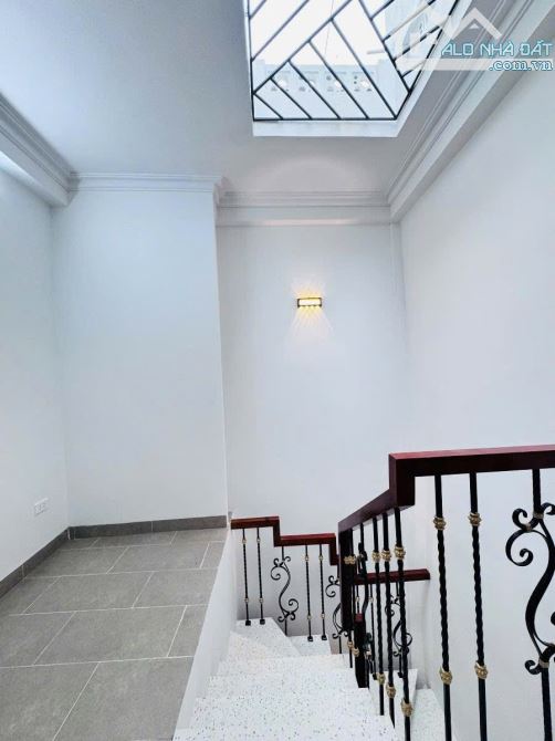 Bán nhà mới Phố Hồ Tùng Mậu, 35m2, 5 tầng, gần phố, 7,2 tỷ - 10