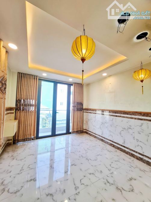 🏡 BÁN NHÀ 5 TẦNG – NGAY CHỢ HOA & PHỐ ẨM THỰC HỒ THỊ KỶ - TT QUẬN 10 – CHỈ 8.48 TỈ - 10
