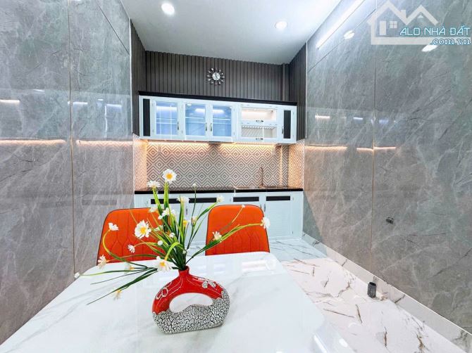 Nhà SHR thị trấn Cần Giuộc có sẵn tuyến xe buýt lên Sài Gòn - 11