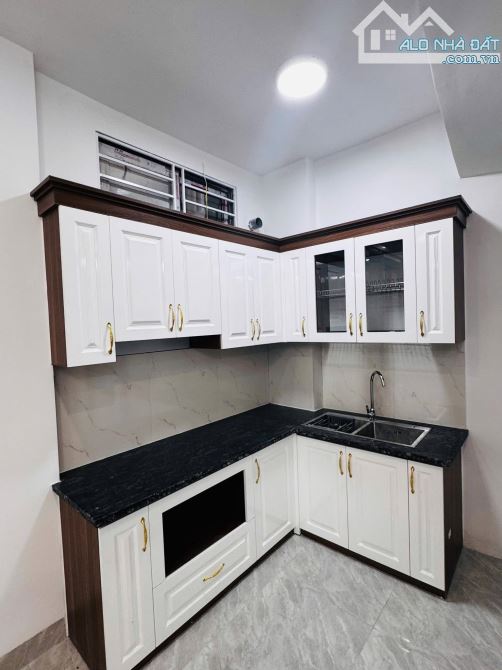7 TRIỆU 🏡 CHO THUÊ NHÀ NGUYÊN CĂN PHỐ THANH AM – THƯỢNG THANH ✨ Ô TÔ ĐỖ GẦN – 3PN - 11