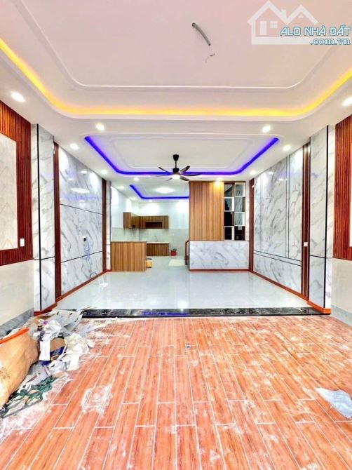 Bán nhà 1 trệt 1 lầu sổ riêng thổ cư p. Hố Nai - 11