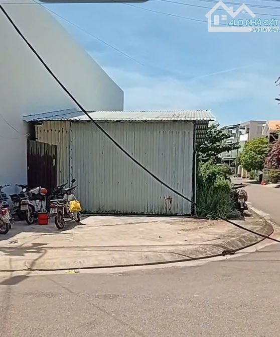 LÔ GÓC 2MT CHỢ VƯỜN LÀI- DT 128 M2- GIÁ 6 TỶ - 2