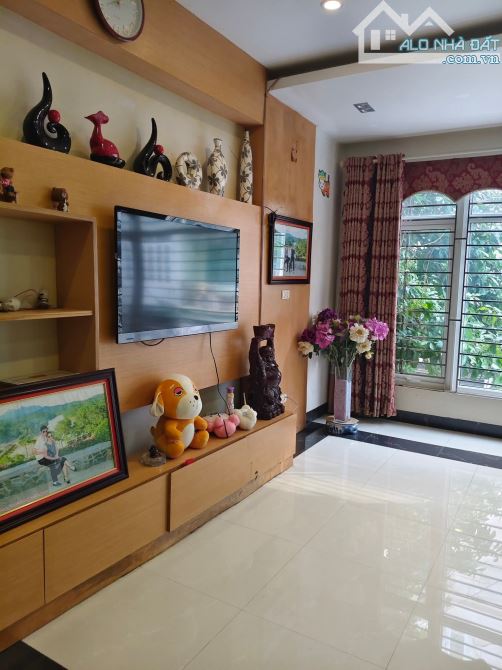 Bán nhà lý thường kiệt 55m, 6 tầng. Nhà dân phân lô vỉa hè, kinh doanh - 1