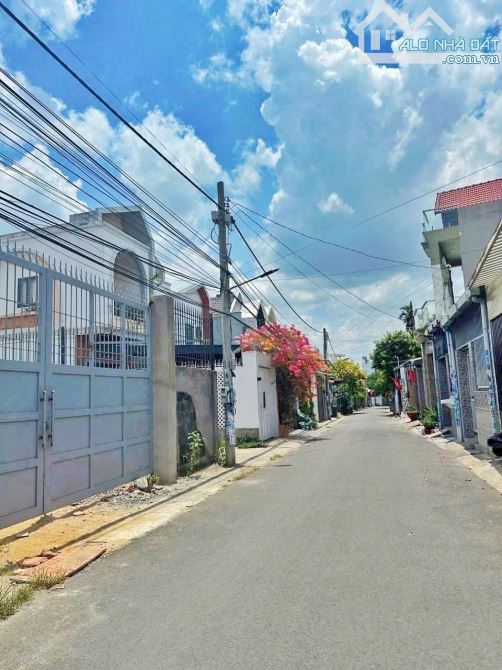 Bán nhà 1 trệt 2 lầu đường xe tải, Tân Phong, Biên Hòa, 78m2, giá 3 tỷ 750. - 1