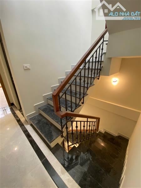 🏠 BÁN NHÀ 3 TẦNG ĐẸP – Ô TÔ ĐỖ SÂN – TRUNG TÂM QUANG MINH ✨ - 1