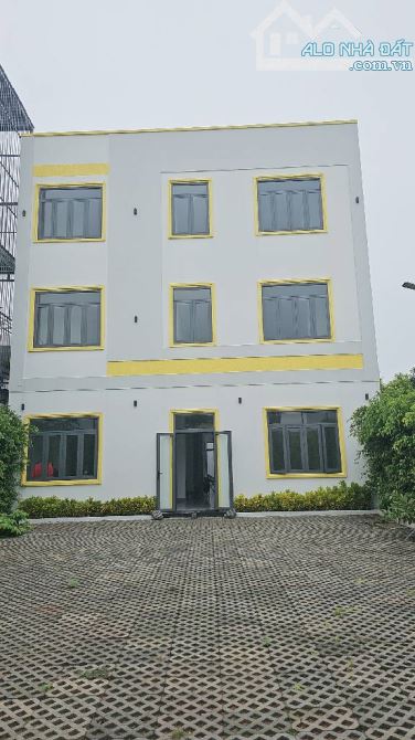 BÁN GẤP CĂN HỘ DỊCH VỤ MẶT TIỀN AN PHÚ ĐÔNG 9 QUẬN 12, DT 442M²(11×40), GIÁ SIÊU RẺ - 1