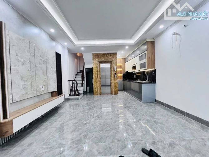 🏡 NAM TỪ LIÊM – NHÀ ĐẸP XÂY MỚI Dt 45m² x 6T thang máy – ngõ thông, ô tô vào nhà. Giá 9tỷ - 1