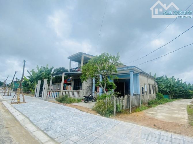 Cả Đất & Nhà 2 Mặt Tiền TT Sịa – Cách Nguyễn Kim Thành chỉ 200m💰9.x triệu/m² - 1