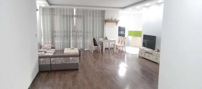 Cho thuê căn hộ chung cư tòa CT12 Văn phú Hà Đông 160m 3pn, 2wc - 1