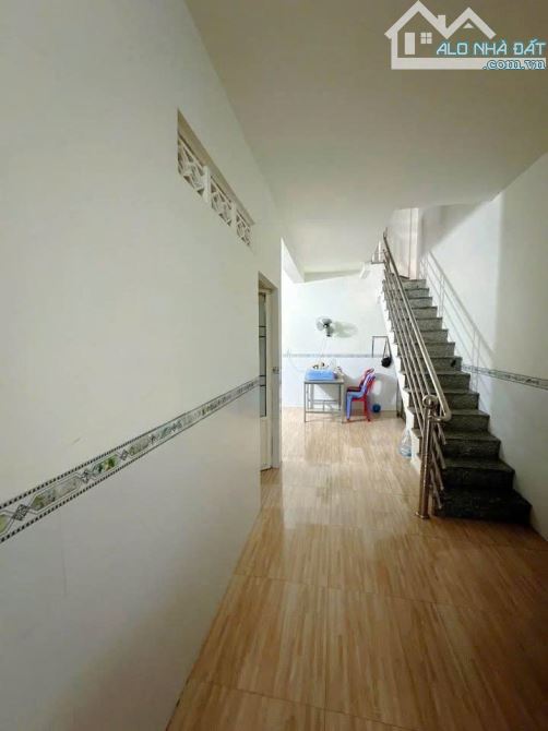 BÁN NHÀ CẤP 4 Ở CHÙA HOÀNG PHÁP HÓC MÔN 5x16 ( 79m2 ) 700 TRIỆU Sổ hồng đầy đủ - 1