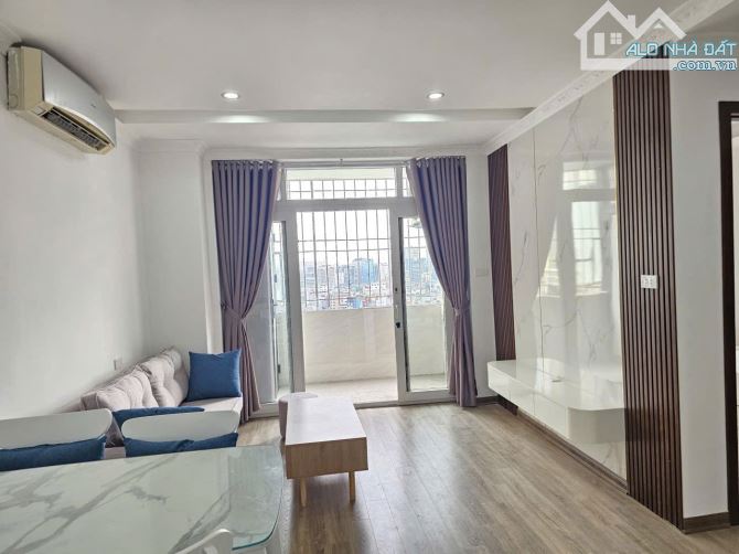 Bán căn hộ 2PN 2WC đường Trần Quý Kiên, TT Quận Cầu Giấy giá 4 tỷ 8 - 1