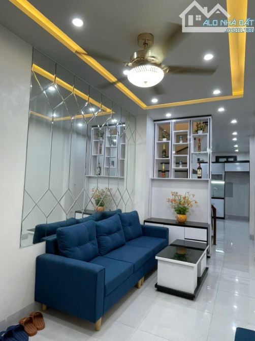 Bán nhà Nguyễn Lương Bằng Đống Đa,32m,4T,nhà đẹp ở ngay,tặng full nội thất,chỉ 6.8 tỷ - 1