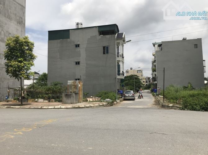 Đấu giá Trũng Trên Lai Xá, vị trí cực đẹp ngay gần ngã 3 đường 24 m và 30m. - 1
