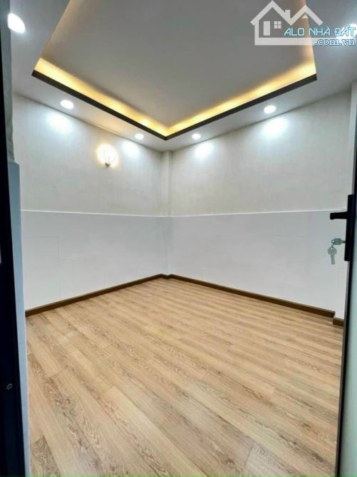 Nhà mặt tiền đường thống Nhất 100m2 chỉ 9 tỷ 9 phường 11 Gò Vấp ngang 5,1 x 20m - 1