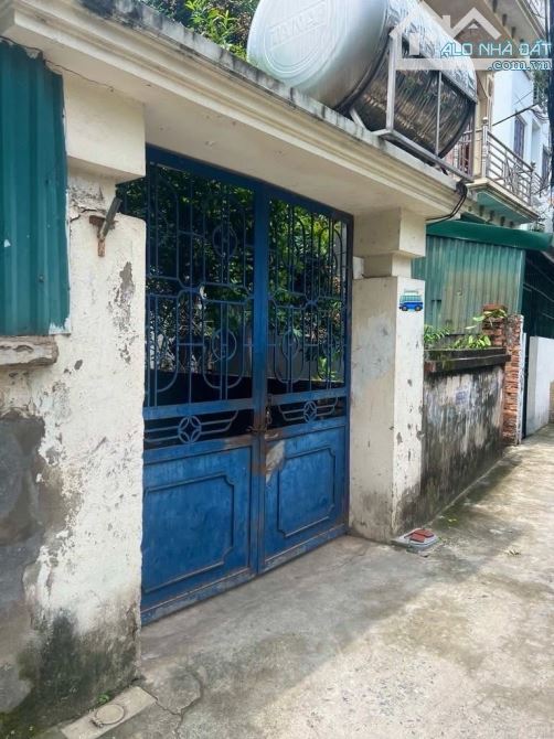 Bán Nhà Dân Xây : DT rộng giá đầu tư ngõ thông gần oto - 1