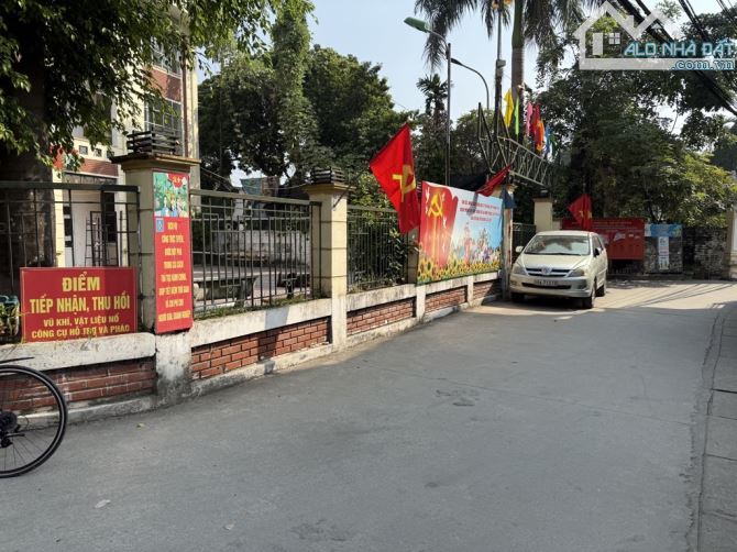 Bán nhà dòng tiền ĐH Thành Đô 6 tầng thang máy 10 phòng full đồ 35 triệu 1 tháng  6 tỷ 75 - 1