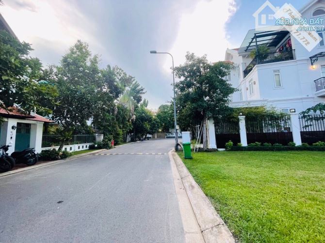 Bán đất MT Nguyễn Xiển trung tâm Long Thạnh Mỹ Quận 9,DT 500m² giá 100tr/m² thích hợp xây - 1