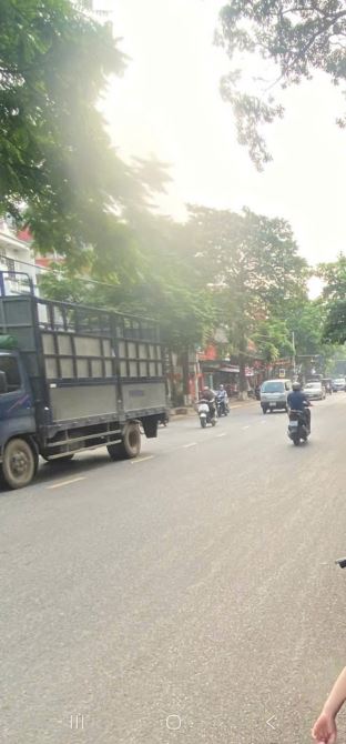 CẦN BÁN NHÀ 2 TẦNG KHU THỊ CẦU TP BN - 1