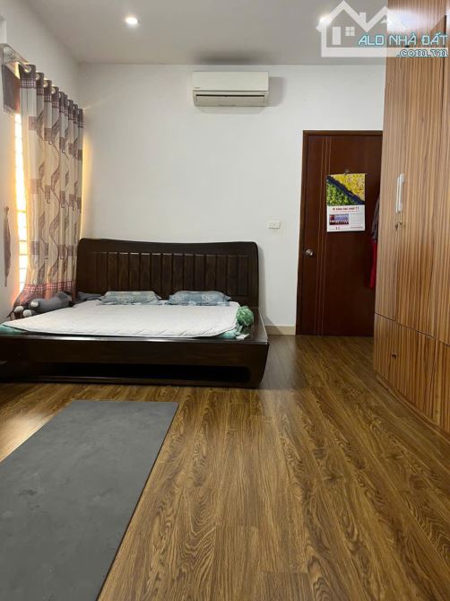 Bán nhanh 3 ngủ 133m SME Hoàng Gia, Tô Hiệu, Hà Đông, 43 triệu/m2 - 1