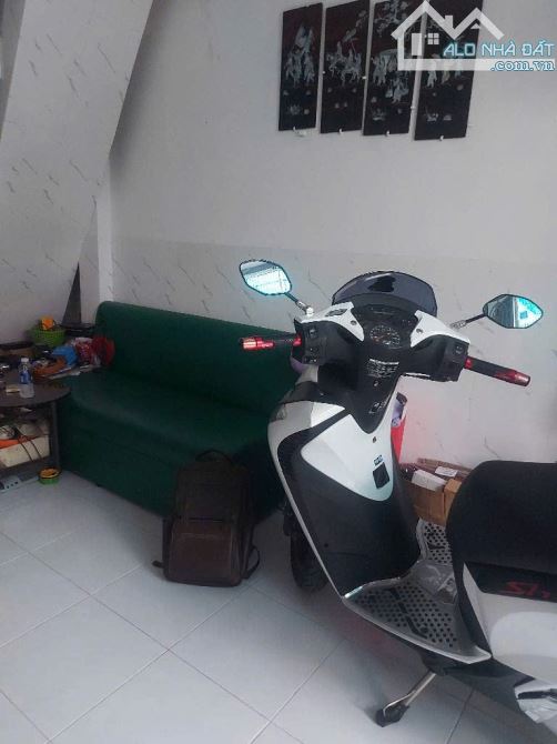 Bán gấp nhà Nơ Trang Long P11 Bình Thạnh 2 tầng 30m2 chỉ hơn 3 tỷ - 1