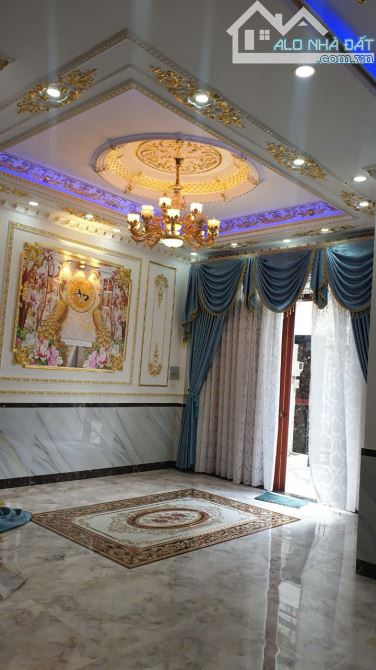 SIÊU PHẨM HẺM XE HƠI, 3 TẦNG BTCT, FULL NỘI THẤT, NGUYỄN VĂN QUÁ, ĐHT, Q.12, NHỈNH 8TY - 1