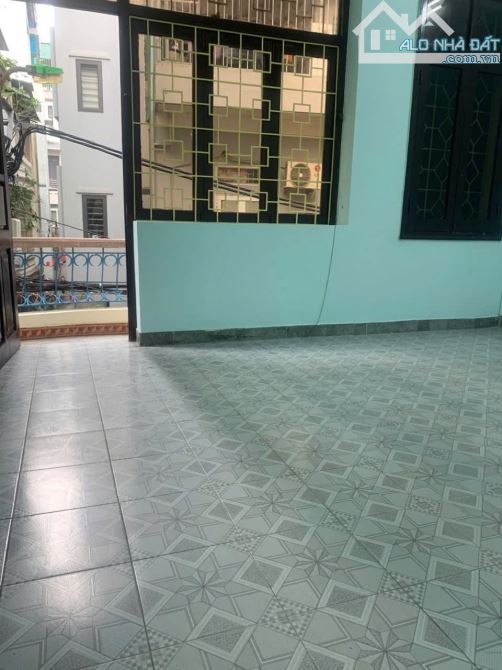 Cho thuê nhà ngõ ô tô 134 Lê Trọng Tấn, 70m2 x 3 tầng 4 phòng ngủ vệ sinh khép kín, 17 - 1
