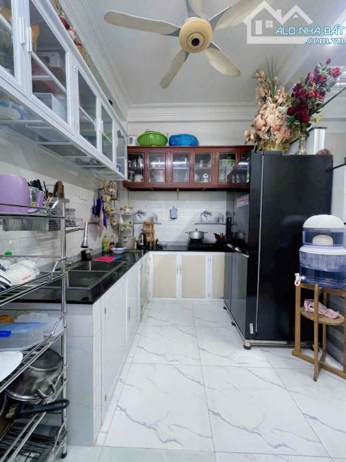 NHÀ MỚI 4 TẦNG - NGAY KHU PHAN XÍCH LONG/ VẠN KIẾP - 40M2 - NHỈNH 5 TỶ - 1