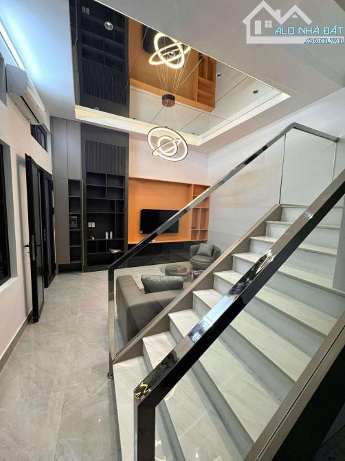 BÁN NHÀ 4 TẦNG ĐỘI CẤN – TRUNG TÂM BA ĐÌNH – 40M2 -FULL NỘI THẤT SANG SỊN– Ở NGAY – 8.9 TỶ - 1