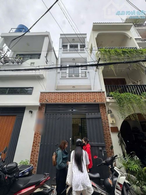 Cho Thuê Nguyên Căn Huỳnh Văn Bánh - 39M - 5 PN - Hẻm 5M - 16 Triệu - 1
