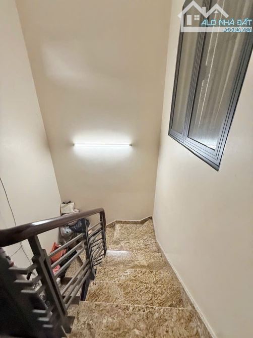 Bán nhà Lê Văn Sỹ quận 3 92m2 dòng tiền tốt cách hẻm xe hơi 5m gần chợ Nguyễn Văn Trỗi - 1