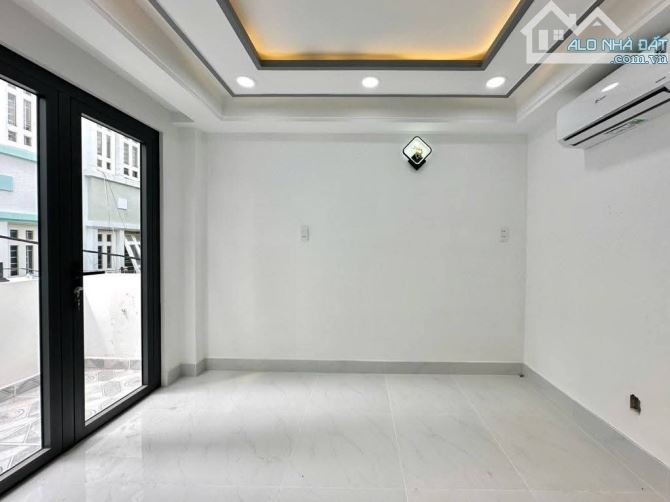 Bán nhà đẹp ở ngay, PHAN ĐÌNH PHÙNG, 5PN, 5 x 9m, 4 tầng hoàn công - 1