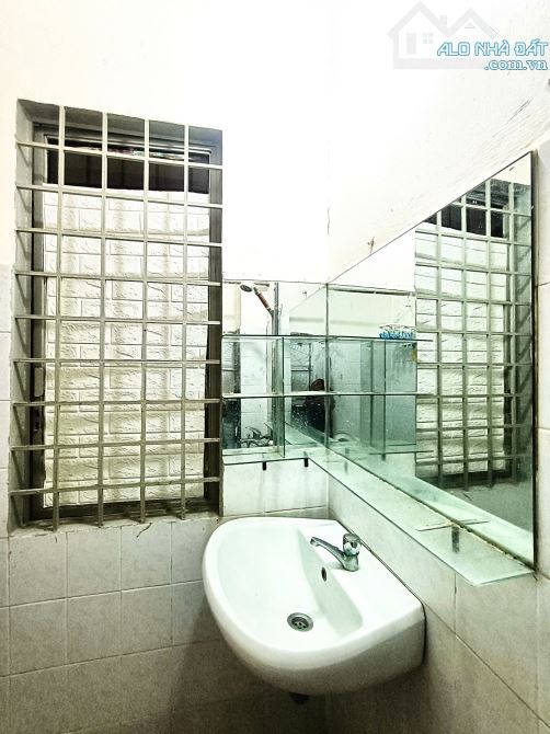 Cho thuê căn hộ chung cư 657 Nguyễn Kiệm- 1PN-20m2-full nội thất - 4 triệu/tháng - 1