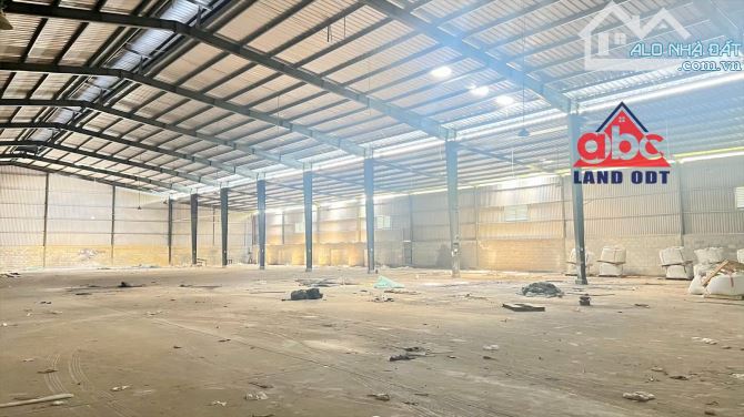 XT527 cho thuê nhà xưởng sản xuất, khung thép kiên cố trống nhà xưởng giao liền - 1