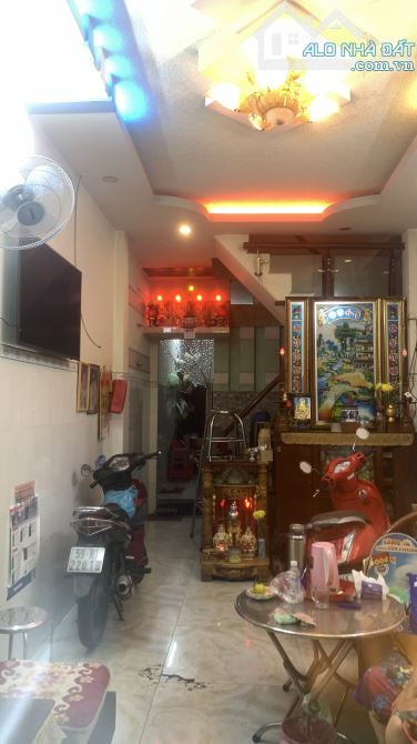 Bán Nhà 3 Tầng, KDC Đồng Bộ Quận 8, DT: 3,4*16, 4PN, SHR, Không Quy Hoạch, Giá 4,1 Tỷ. - 1