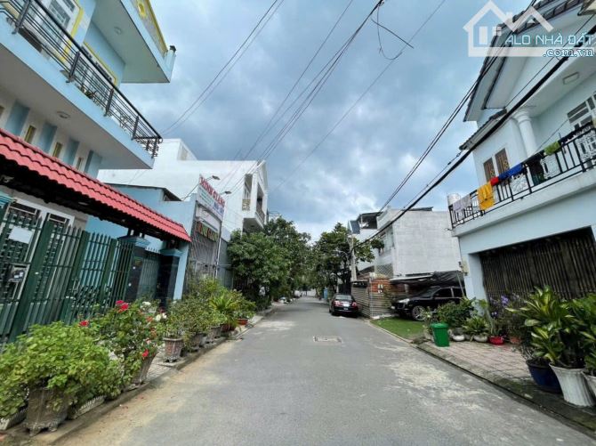 Dãy Trọ 14p DT khủng 10x30m Full Thổ, Thạnh Xuân 21 hẻm xe tải Giá 12,5 tỷ TL: - 1