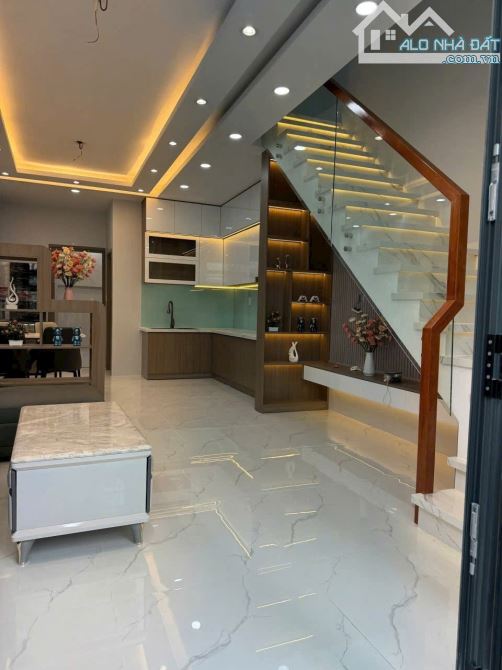 🏡 NHÀ ĐỘC ĐẸP QUẬN 7 – 2 CĂN RIÊNG BIỆT 📍 Mặt tiền hẻm 1234 Huỳnh Tấn Phát – cách MT 50m - 1