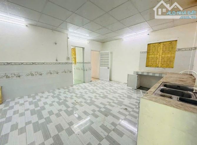 NHÀ NÁT 72,5m2 ĐANG CHO THUÊ 3,5 TR/TH Ở TRẦN VĂN MƯỜI HÓC MÔN, 780 TR, TL - 1