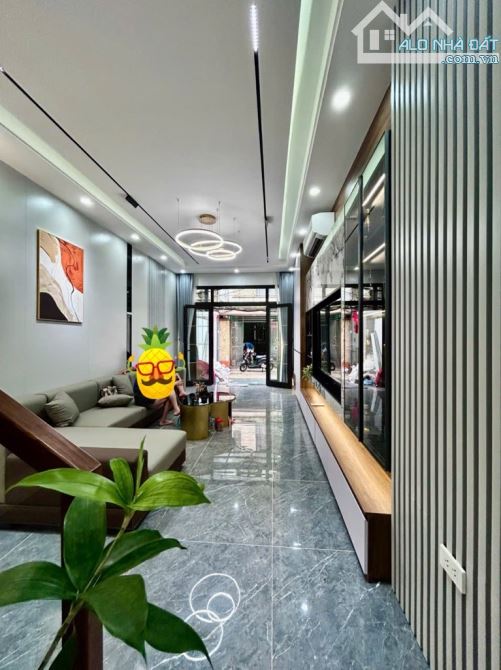TRẦN KHÁT CHÂN 70M, 6 TẦNG  GẦN PHỐ KINH DOANH - 1