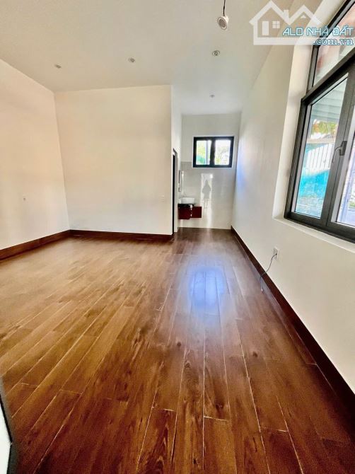🏡GẤP!CẦN BÁN NHANH NHÀ 3 TẦNG LÔ GÓC 2 MẶT TIỀN,HÒA MINH 30-SAU LƯNG KHU SHOPHOUSE - 1