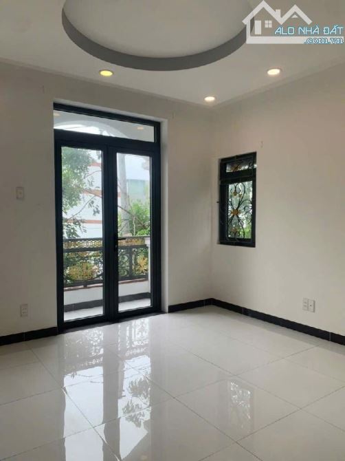 Nhà mới 4 tầng hẻm thông huỳnh Tấn Phát giáp Phú Mỹ Hưng. Chỉ hơn 6 tỷ - 1