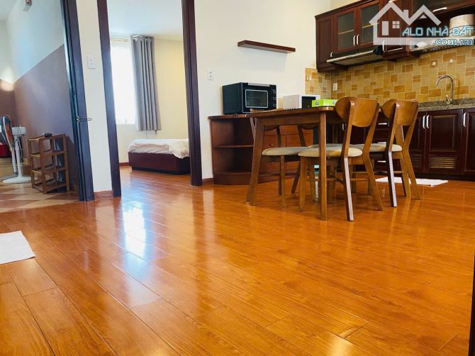Bán Tòa Căn Hộ Dịch Vụ Trần Huy Liệu – 8 Căn Full Khách, Giá 30 Tỷ - 1