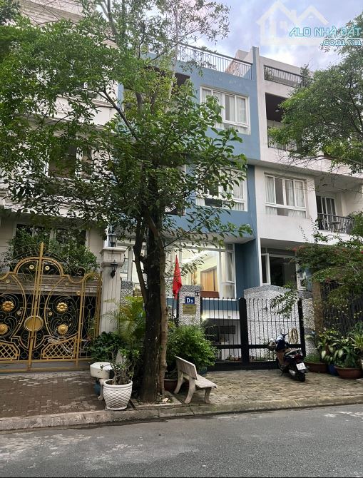 BÁN NHÀ HẦM 1 LỬNG 3 LẦU TRẦN NÃO Q.2 GIÁ 31 TỶ - 1
