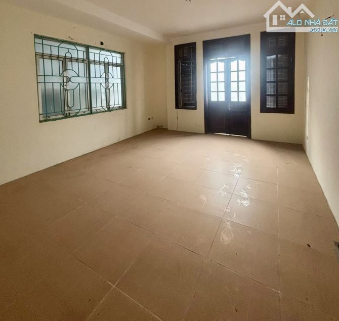 Bán Nhà Mặt Phố Trung Phụng Đống Đa Lô Góc Kinh Doanh DT 60M 5T MT 4M Giá 28Tỷ - 1
