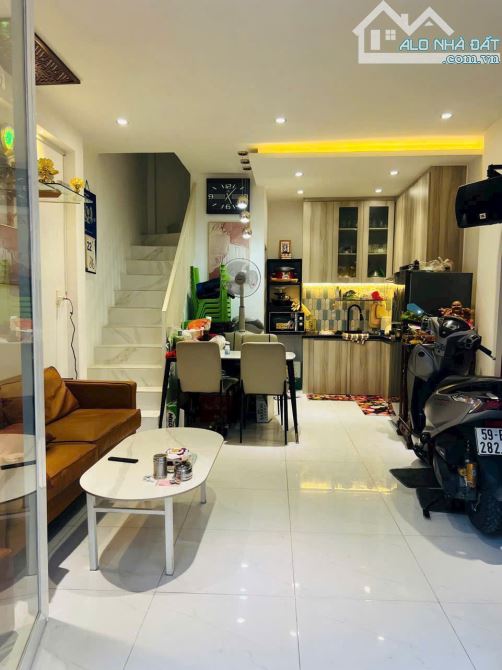 BÁN NHÀ HXT---GIÁ:3.15TỶ--Đ.PHẠM VĂN CHIÊU, P9, GÒ VẤP. - 1