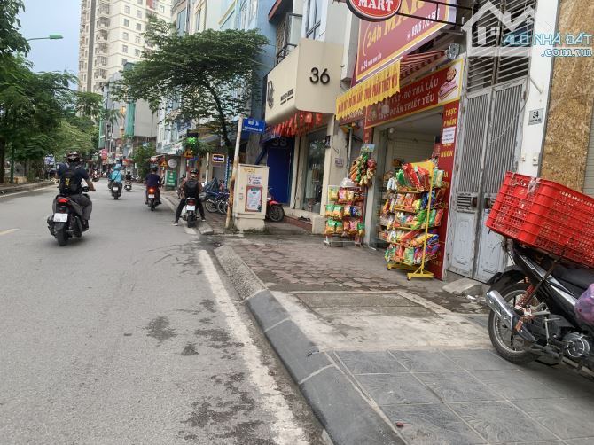 ( Giá Đầu Tư ) Mảnh Đất Lô Góc , 2 Mặt Tiền , Vỉa Hè 2 Bên 180m, Mặt Tiền 15m - 1