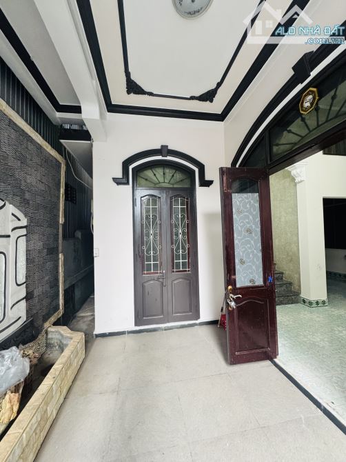Nhà 3 tầng đổ 3 mê Phan Chu Trinh trung tâm thành phố. - 1